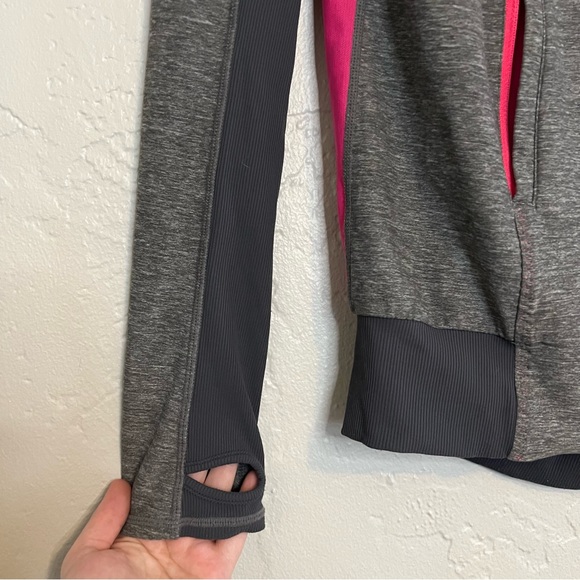 Lululemon Tadasana Heather Gray/Pink Mesh Back Zip Front Running Jacket Coat - Picture 6 of 10